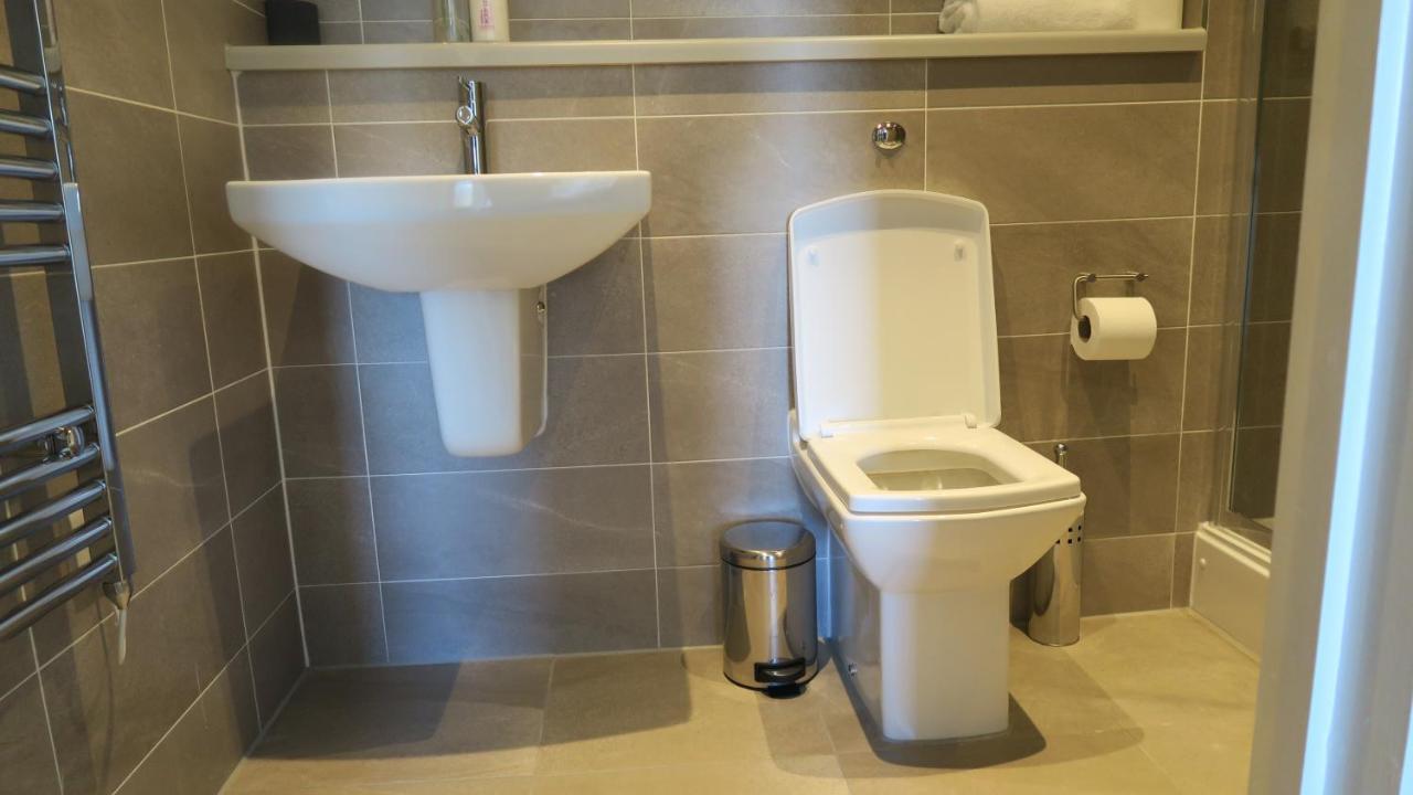 Quay Apartments Clarence House Нюпорт Екстериор снимка