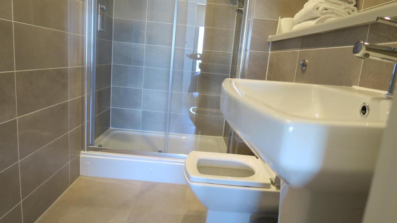 Quay Apartments Clarence House Нюпорт Екстериор снимка