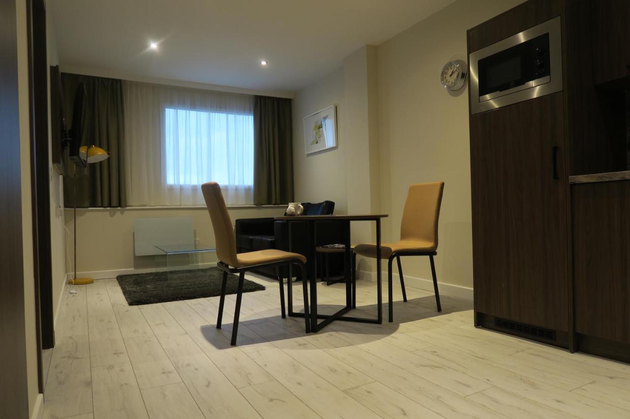 Quay Apartments Clarence House Нюпорт Екстериор снимка