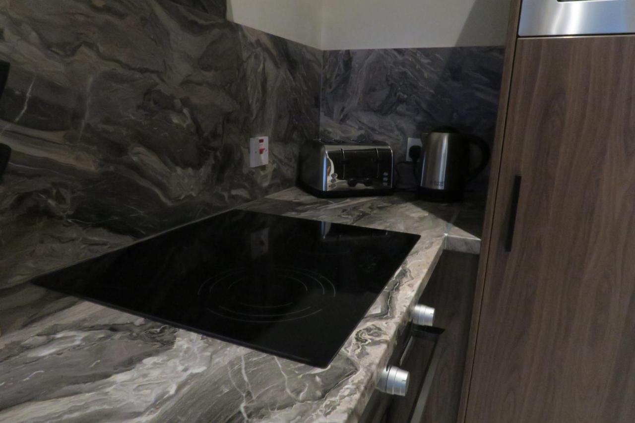 Quay Apartments Clarence House Нюпорт Екстериор снимка