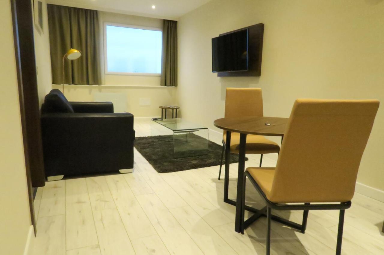 Quay Apartments Clarence House Нюпорт Екстериор снимка