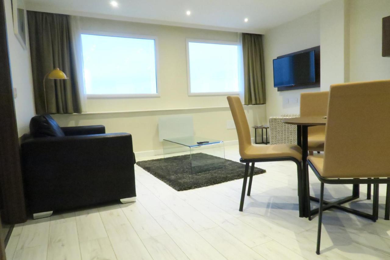 Quay Apartments Clarence House Нюпорт Екстериор снимка