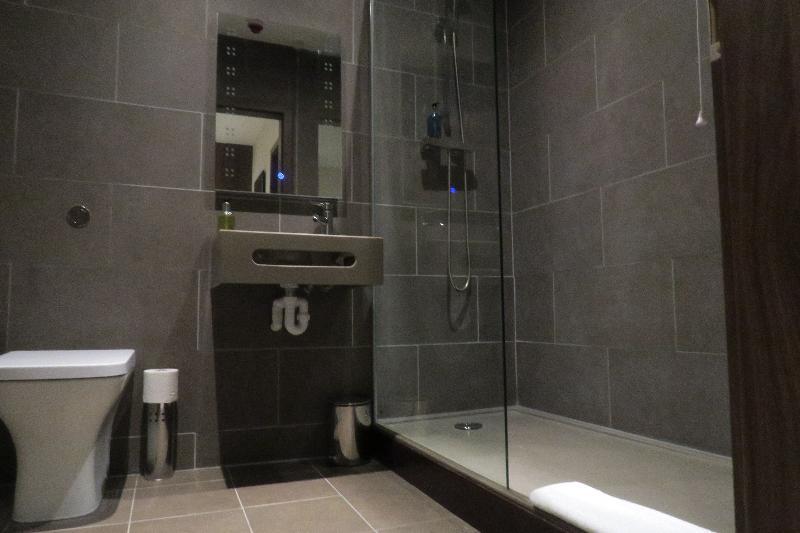 Quay Apartments Clarence House Нюпорт Екстериор снимка